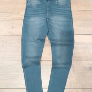 Jean California