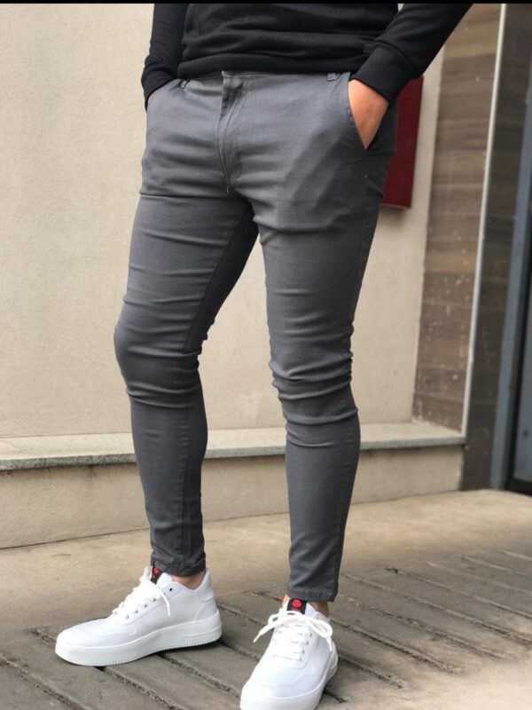 Pantalón Corte Chino - Image 3