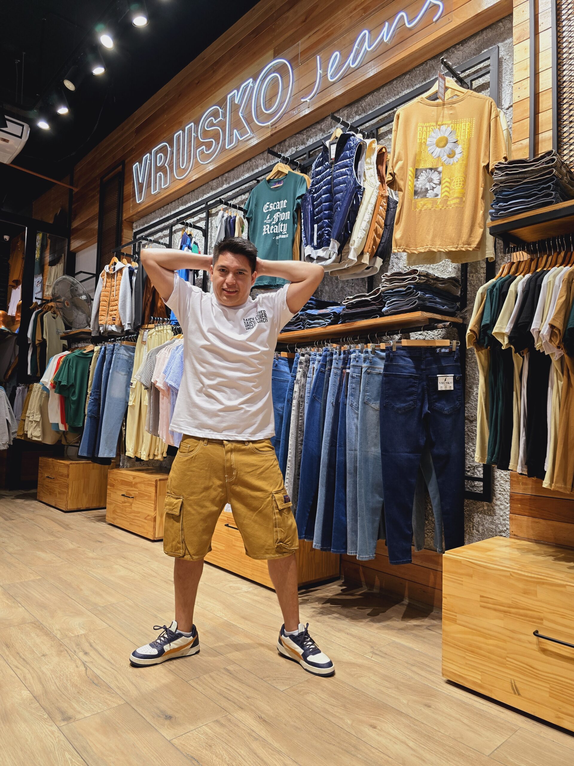 #400 Bermuda Cargo Mom "TATI" - Image 3