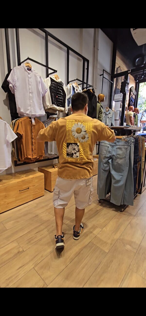 Remera Oversize  "DAISY" - Image 6