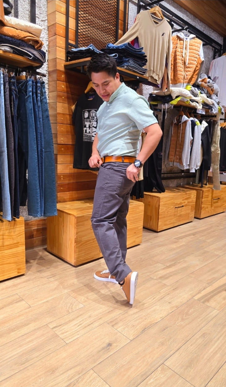 #3010 Jeans Semi Chupin Elastizado Gris - Image 3