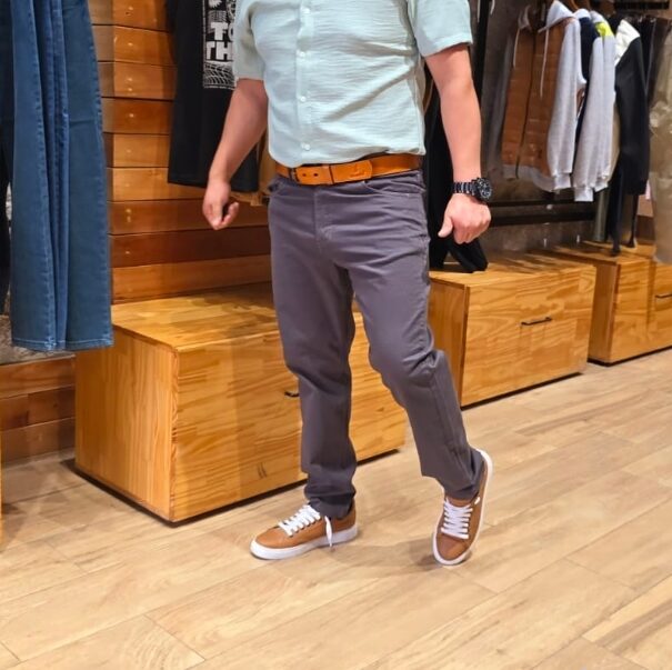 #3010 Jeans Semi Chupin Elastizado Gris